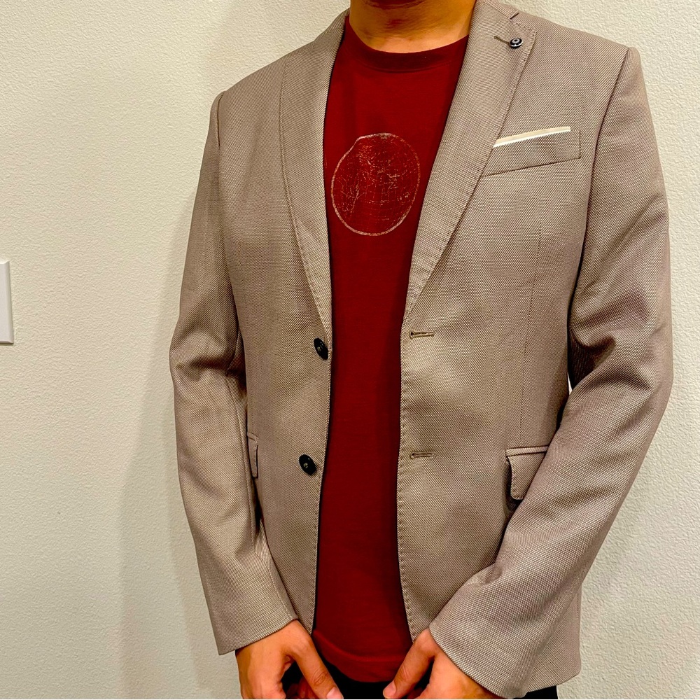 Elegant Blazer for Men from Zara 🤍